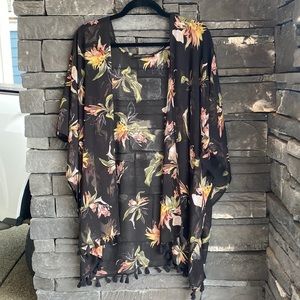 WOMENS WHITE HOUSE BLACK MARKET FLORAL KIMONO CARDIGAN WITH TASSEL DETAIL SIZE:M